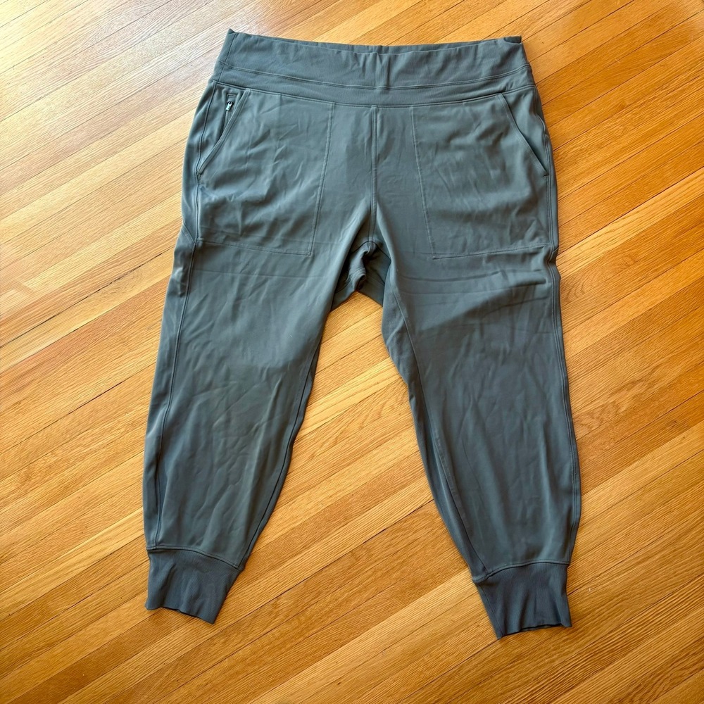 Athleta Ankle Joggers 2X Hematite Gray Hiking Travel Pant Active Pockets Outdoor
